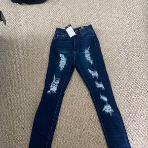 Fashion nova jeans.